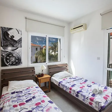 Three Bedrooms 1273
