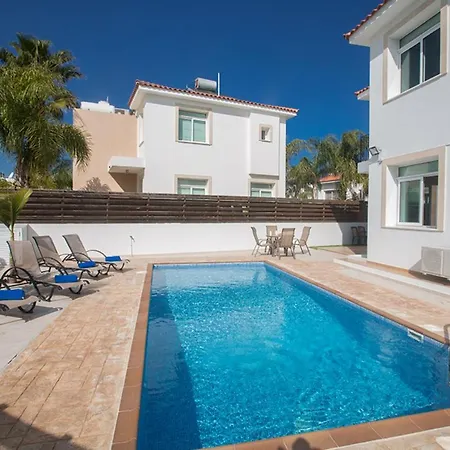 Βίλα Three Bedrooms 1273 Πρωταράς