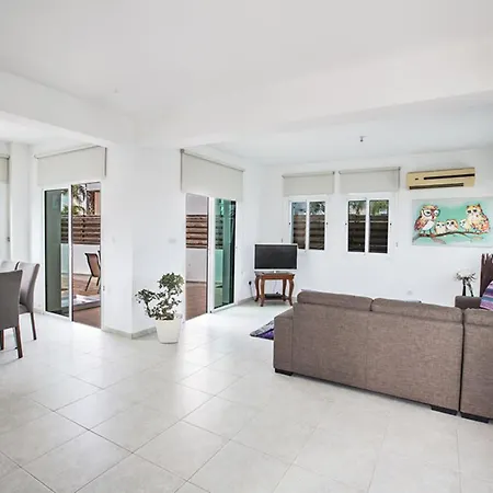 Βίλα Three Bedrooms 1273 Πρωταράς